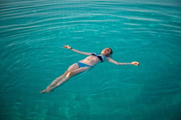 Quelles méthodes efficaces pour apprendre une nouvelle langue en immersion à la maison ?